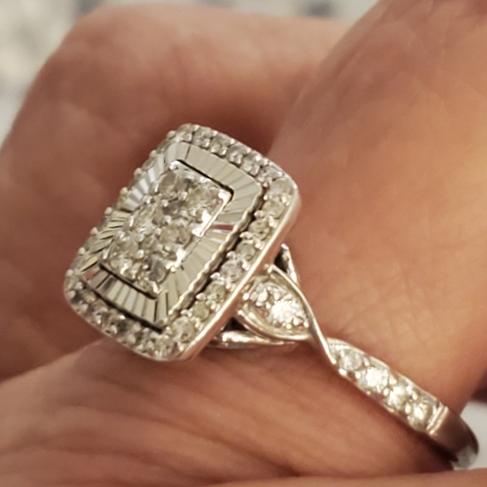10k wg diamond wedding set - Picture 7 of 13